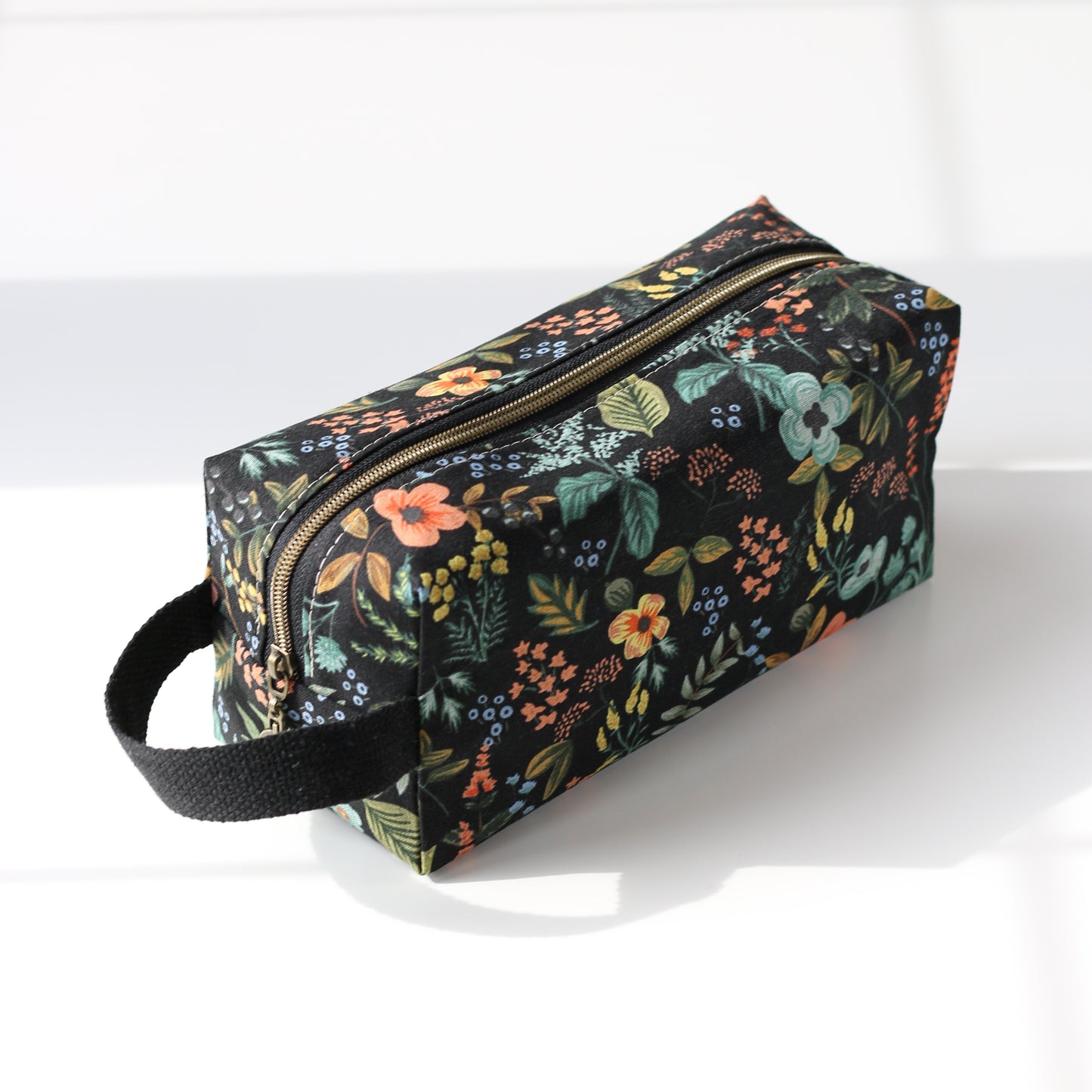 Herb Garden - Canvas Aven Pouch