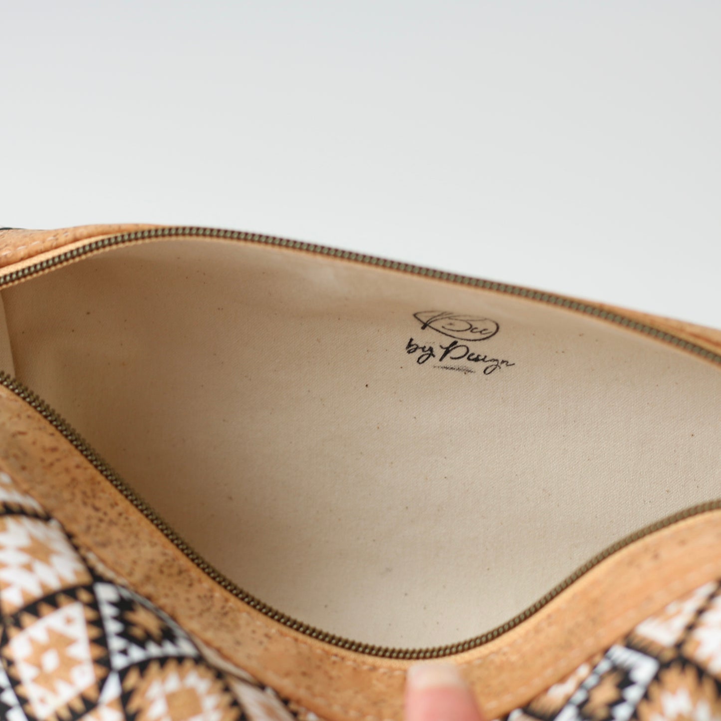 Diamonds - Cork Aven Pouch