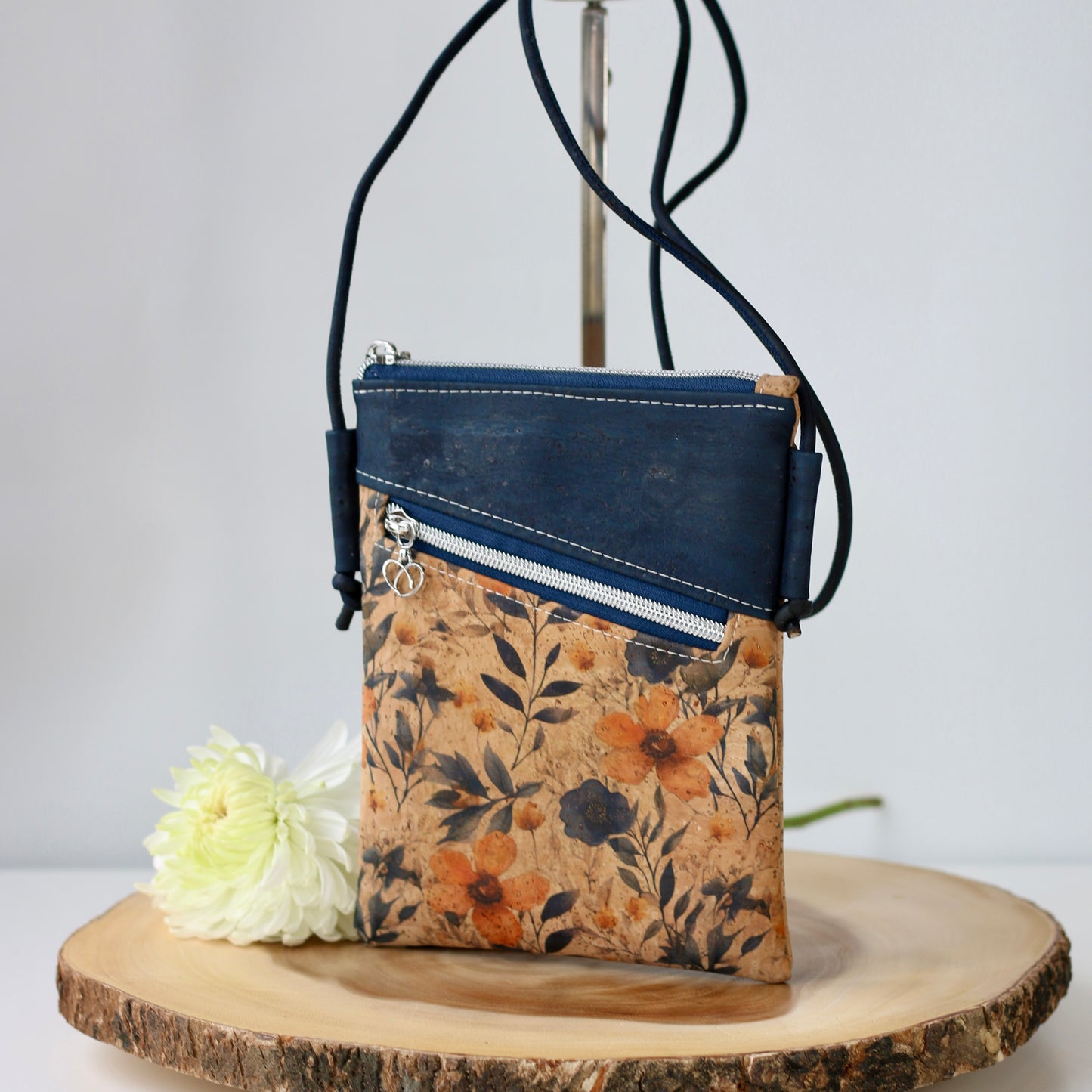 Prairie Blossom - Nomad Phone Bag