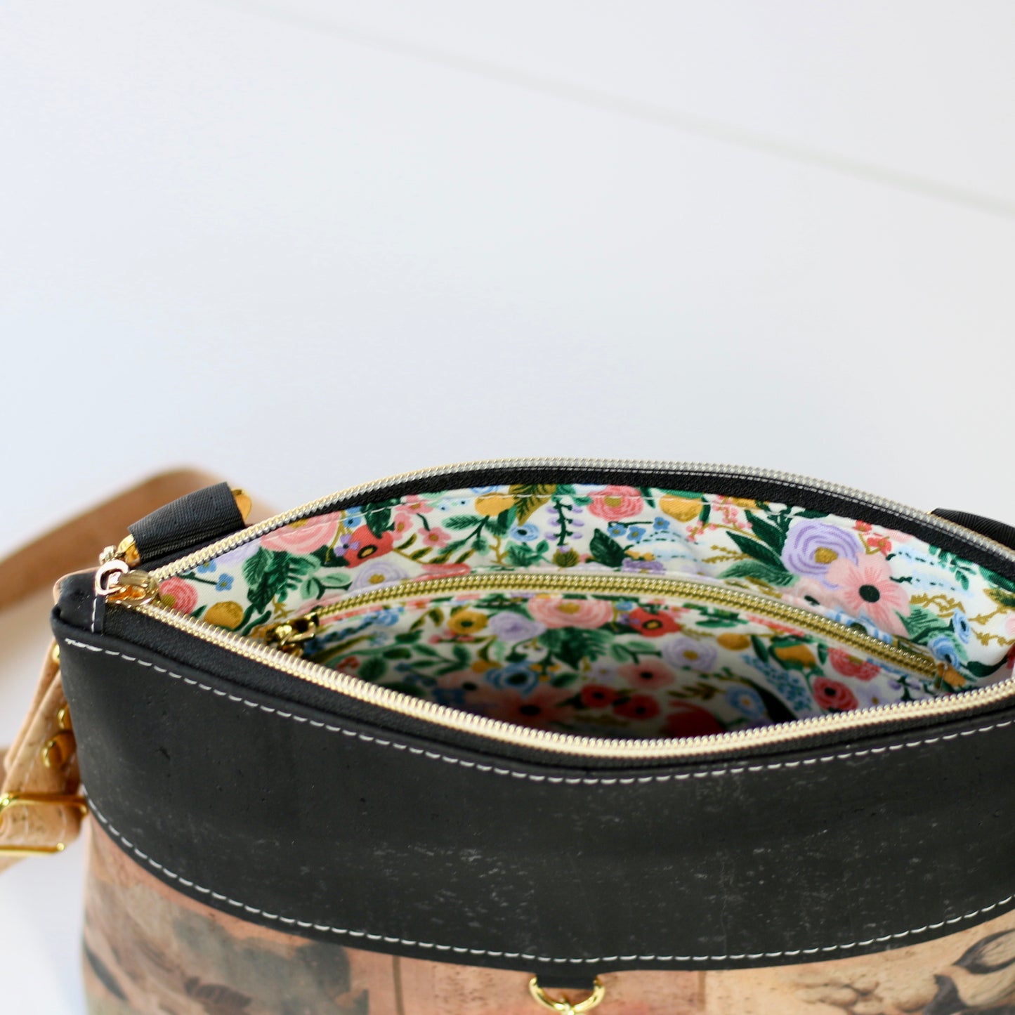 Art Deco - The Tassel Bag