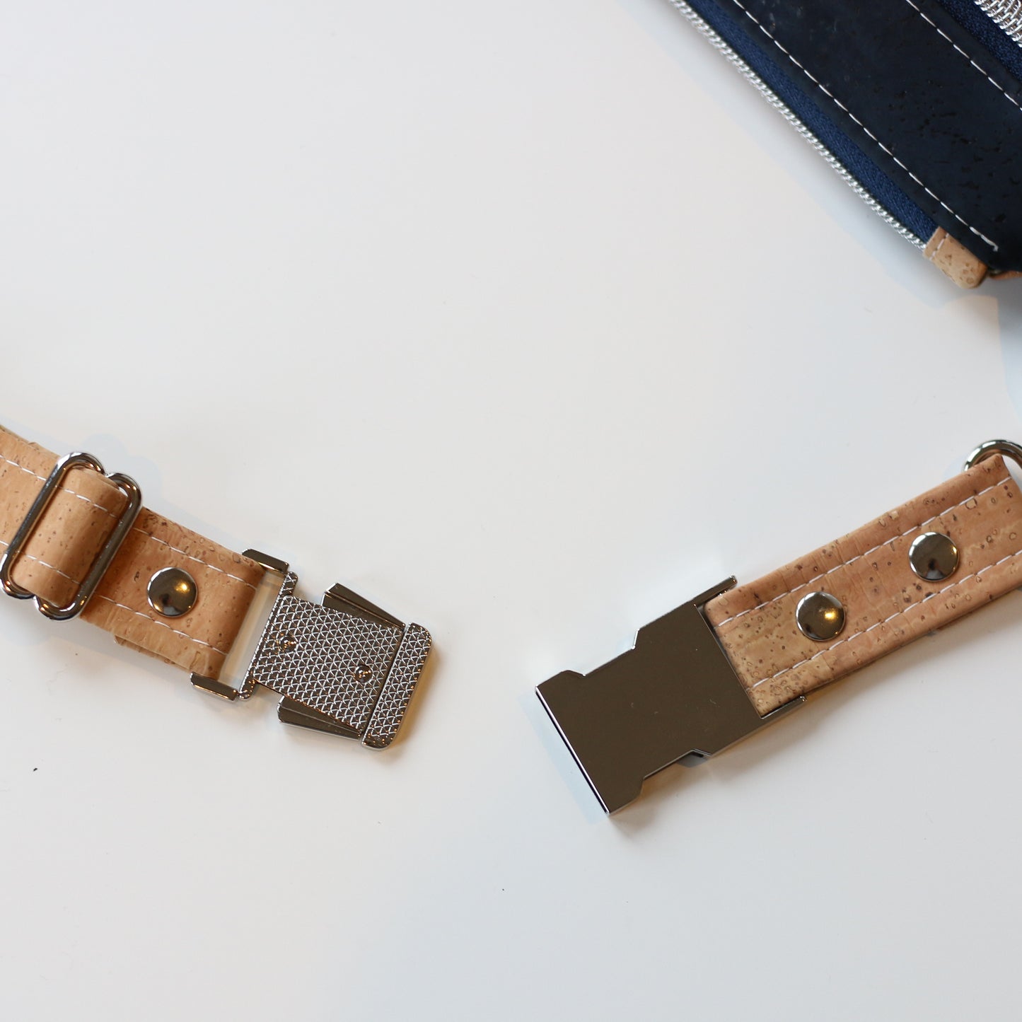 Chrysanthemums - Traveller Belt Bag