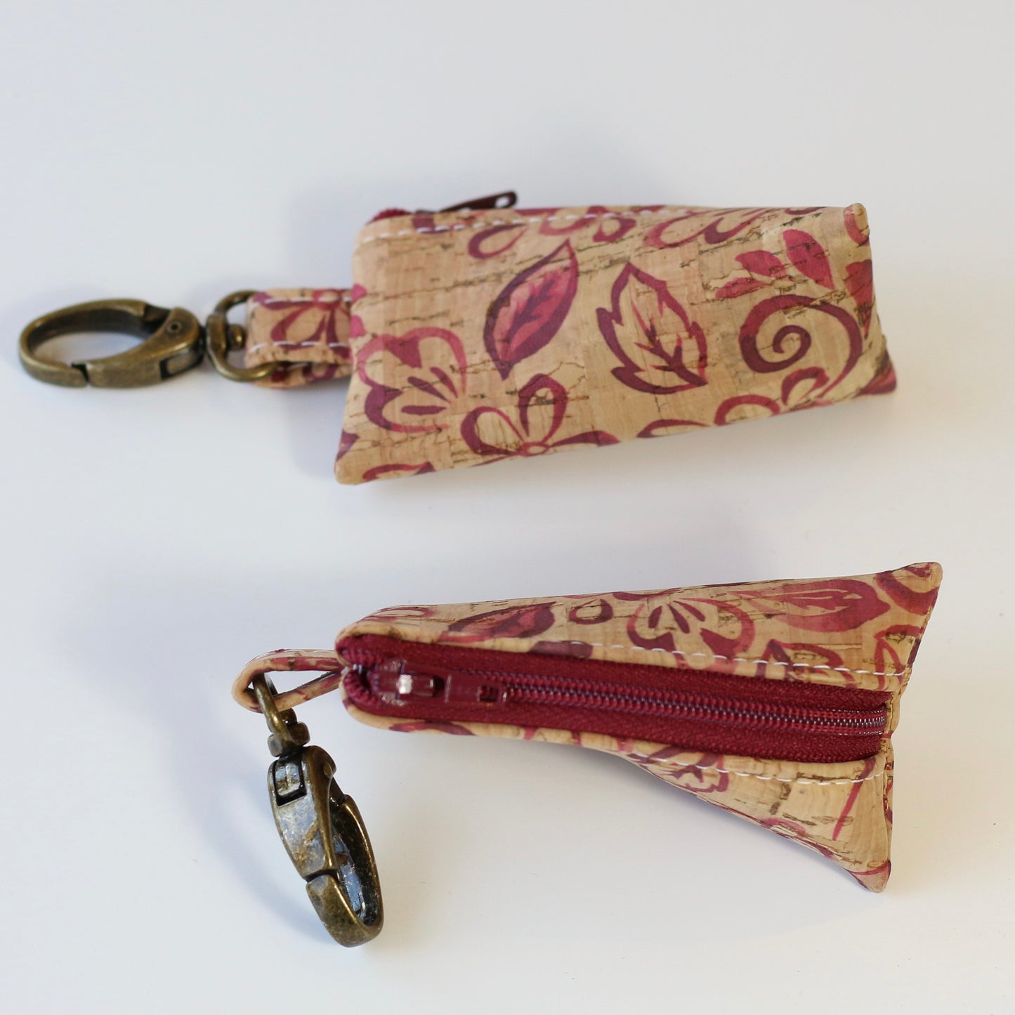Reds - Cork Lip Balm Pouch