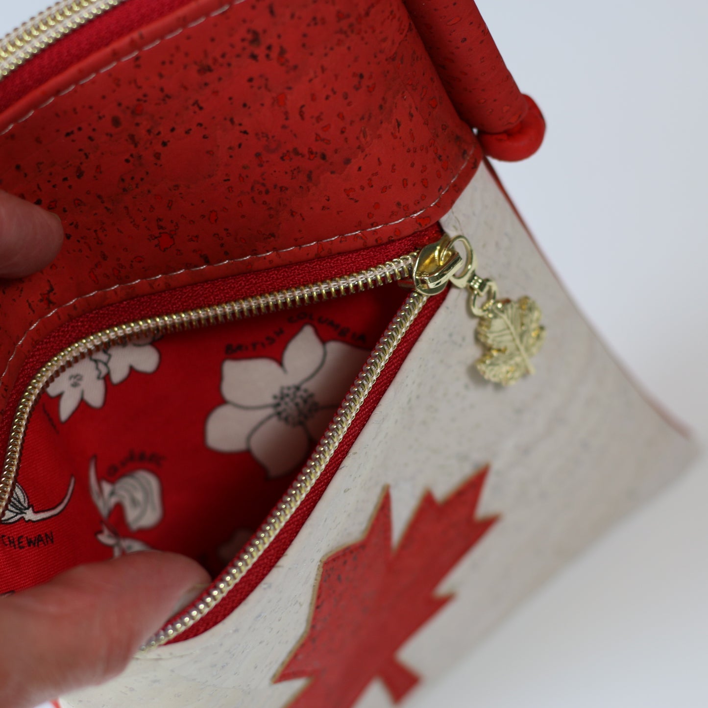 Oh Canada! - Nomad Phone Bag