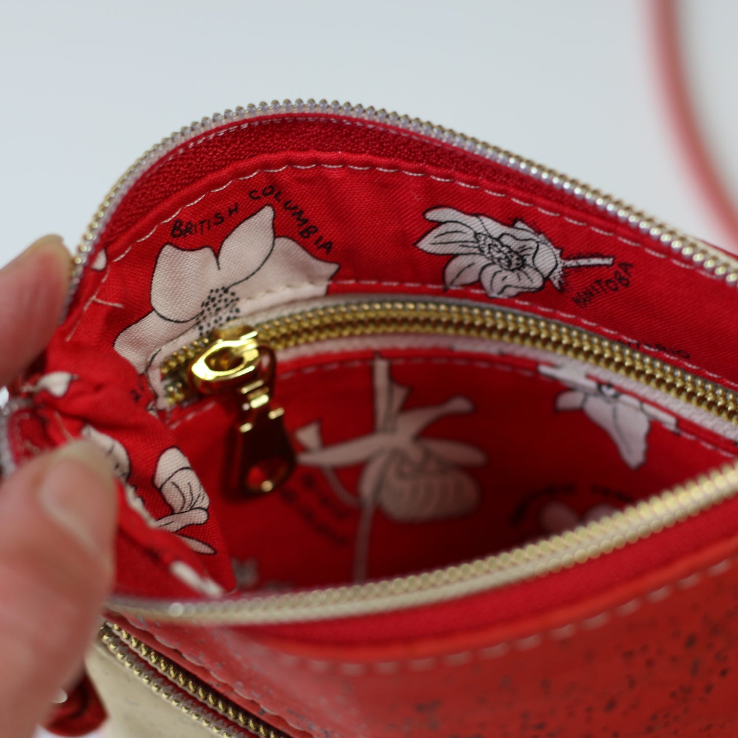 Oh Canada! - Nomad Phone Bag