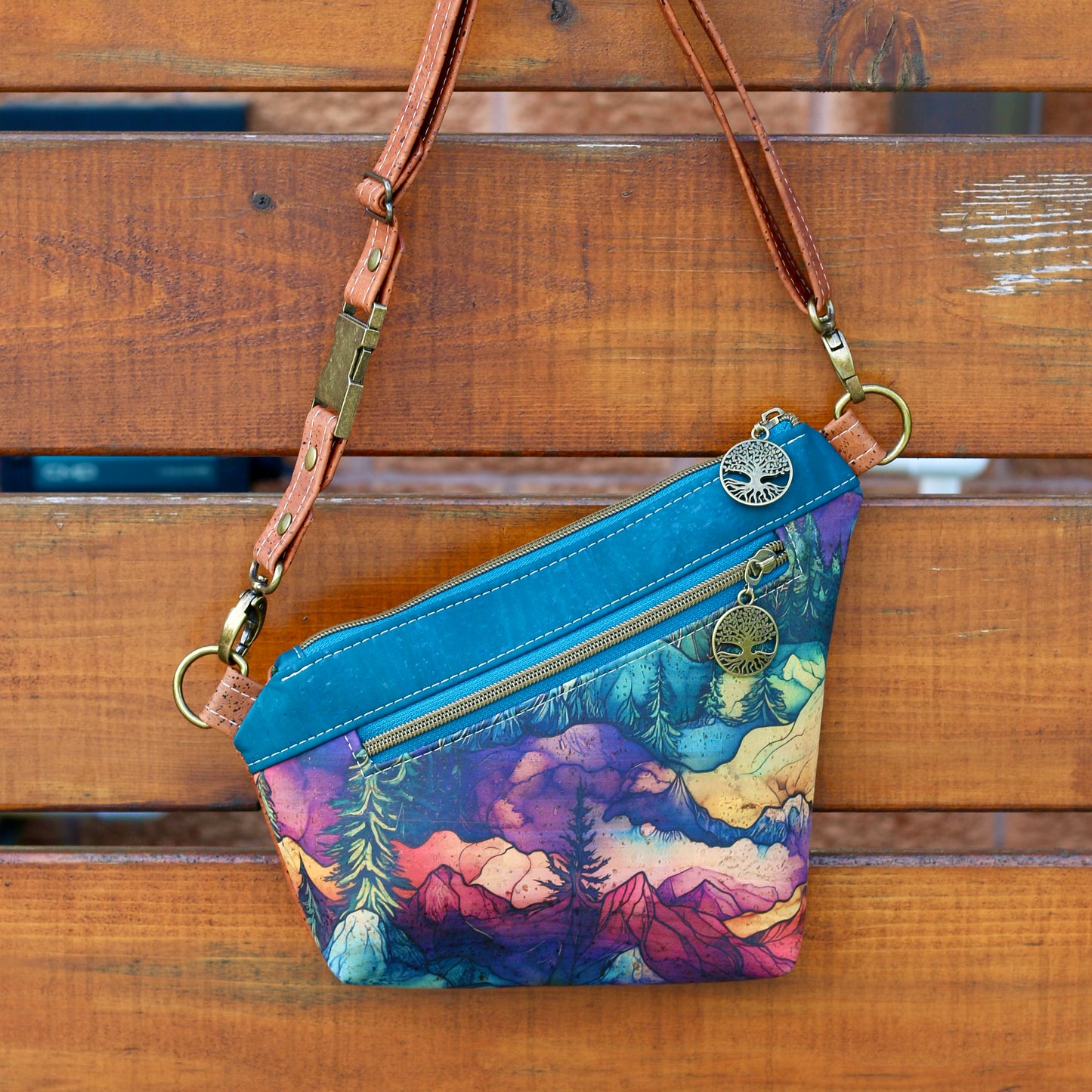 *NEW* Mountain - Traveller Belt Bag