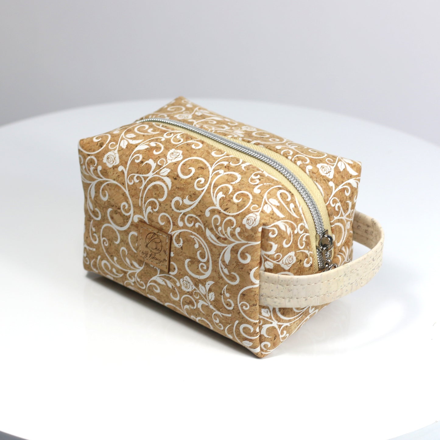 Baroque Elegance - Cork Aven Pouch - Small