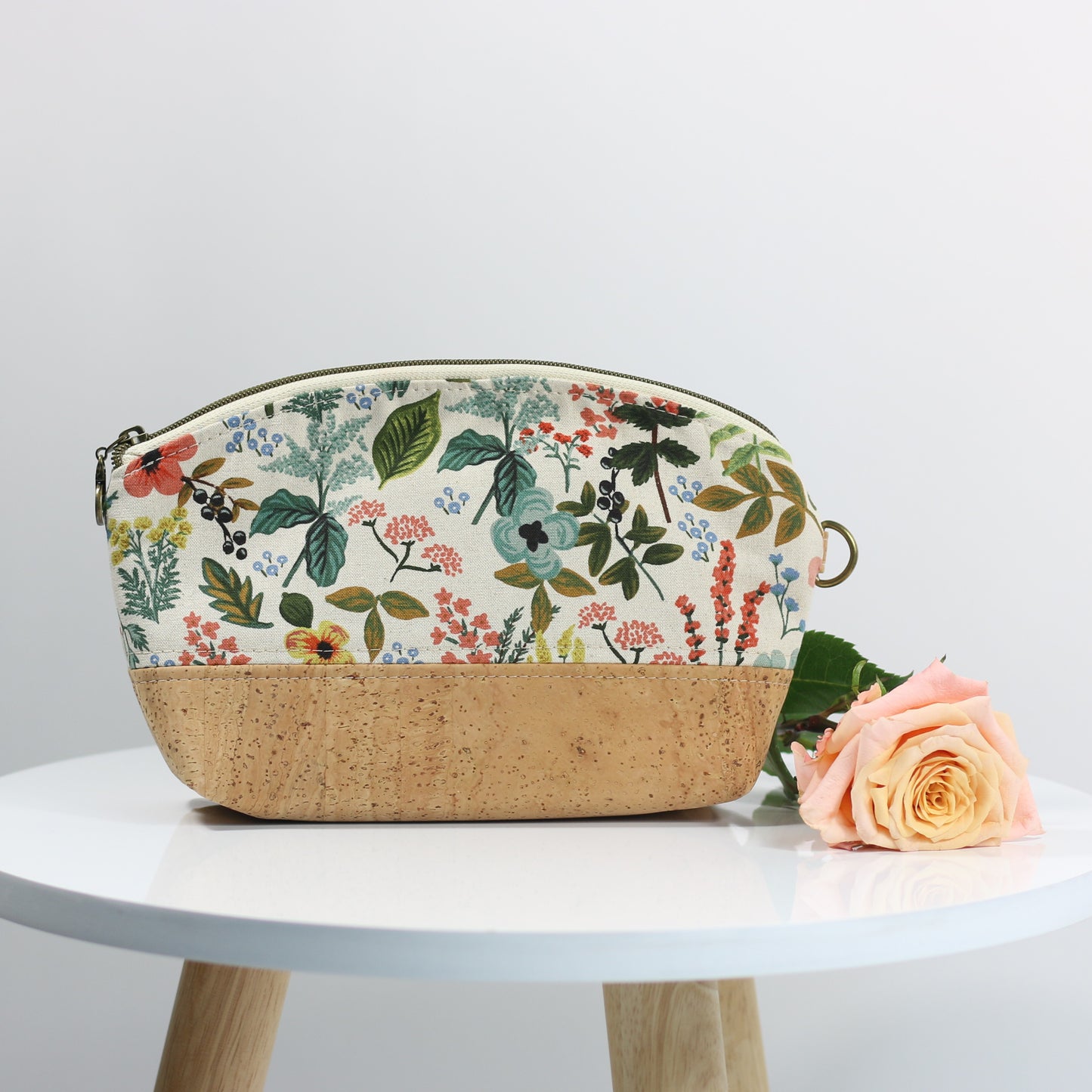 Herb Garden Natural - Luna Pouch Cork and Canvas