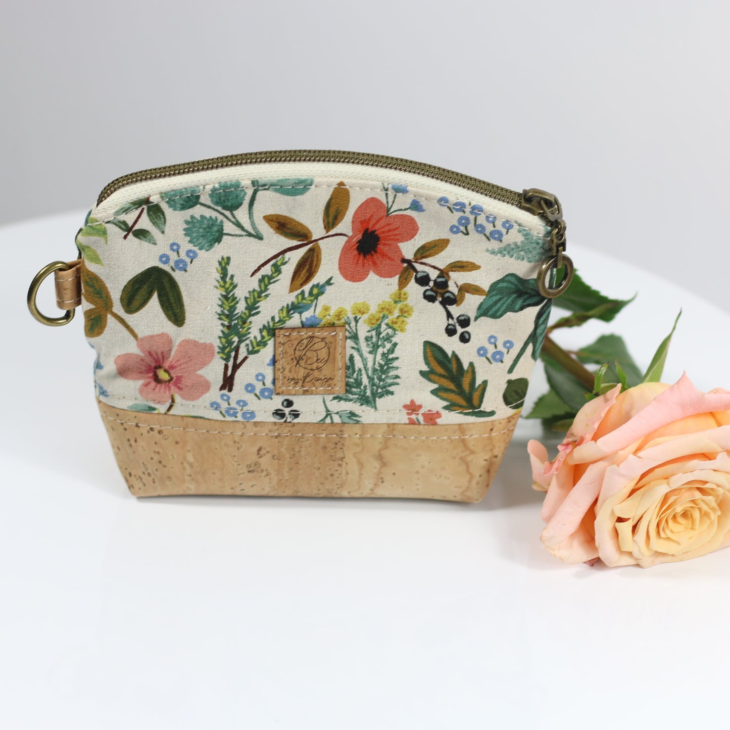 Herb Garden Natural - Luna Pouch Cork and Canvas