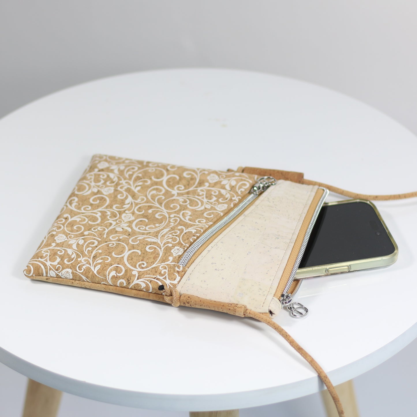 Baroque Elegance - Nomad Phone Bag